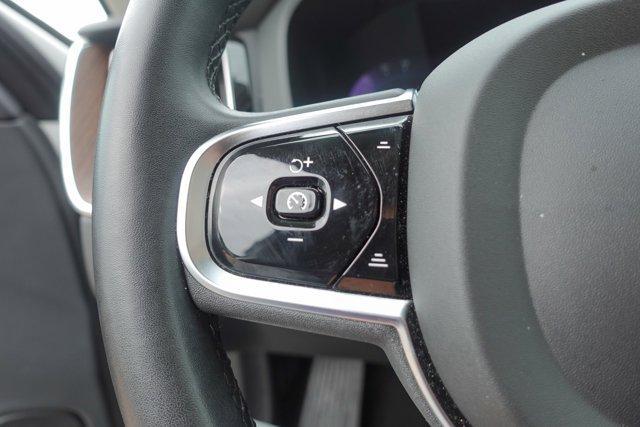 used 2023 Volvo XC60 car, priced at $26,971