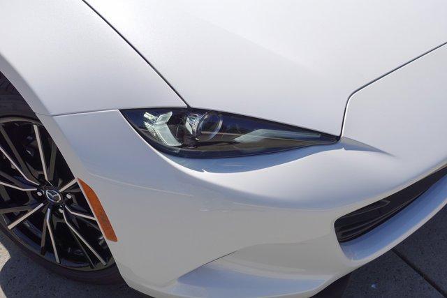 new 2026 Mazda MX-5 Miata car, priced at $40,910
