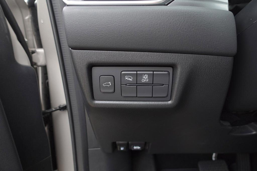 used 2025 Mazda CX-5 car, priced at $25,971