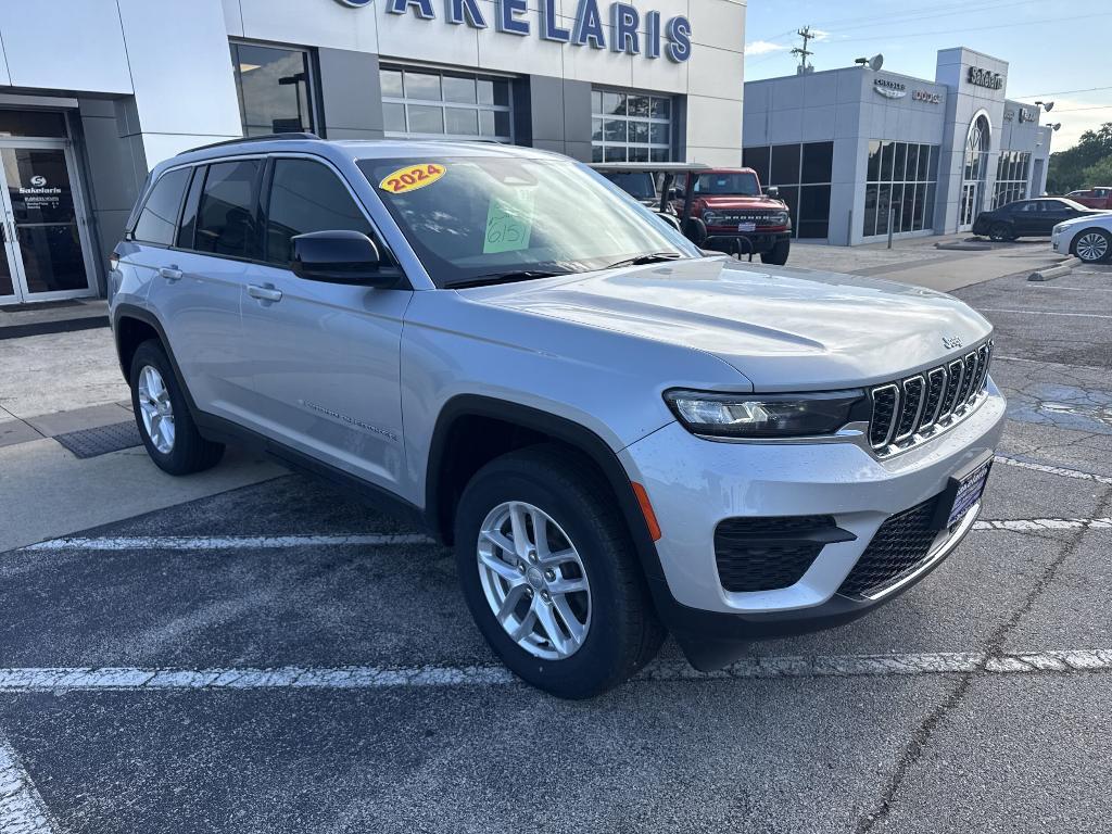 new 2024 Jeep Grand Cherokee car, priced at $38,887