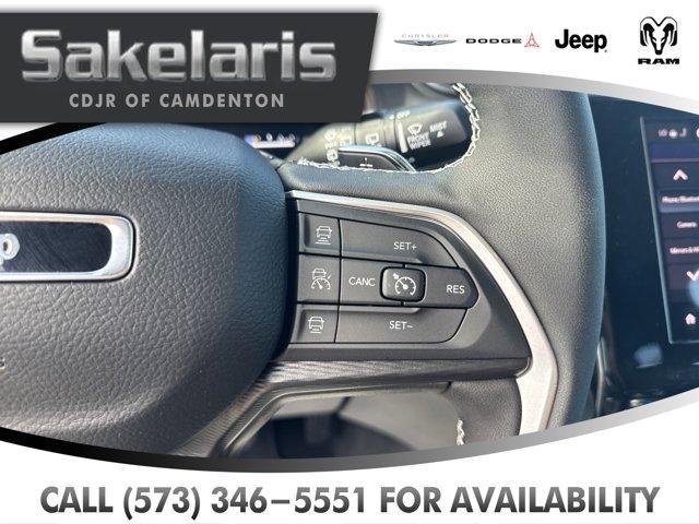 new 2025 Jeep Grand Cherokee car, priced at $41,632
