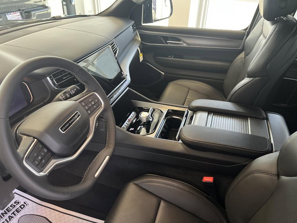 new 2026 Jeep Grand Wagoneer L car