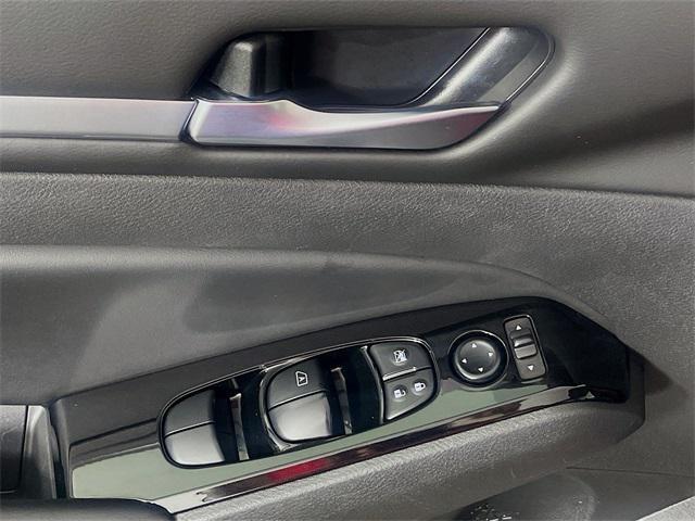 used 2023 Nissan Altima car, priced at $18,900