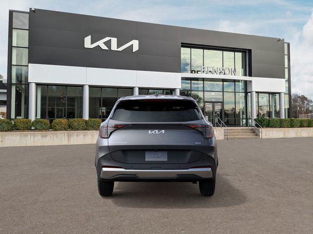 new 2026 Kia Sportage Hybrid car, priced at $32,185