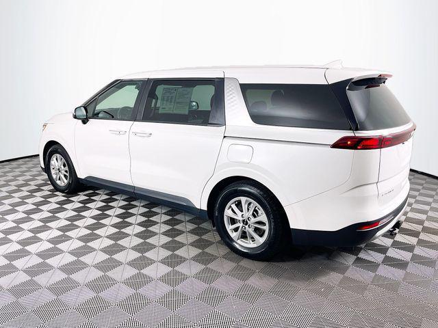 used 2023 Kia Carnival car, priced at $26,900