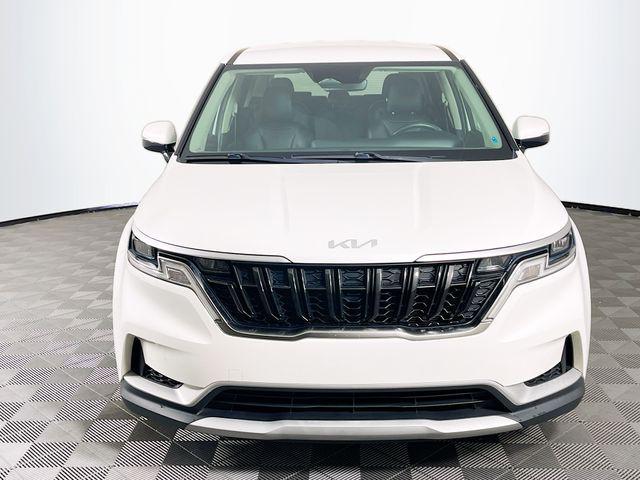 used 2023 Kia Carnival car, priced at $26,900