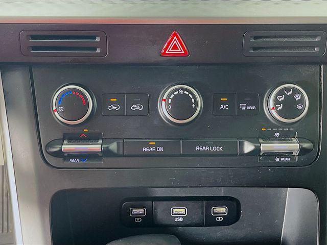 used 2023 Kia Carnival car, priced at $26,900