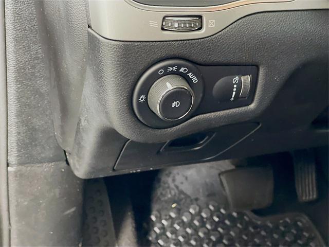 used 2022 Jeep Cherokee car, priced at $19,200