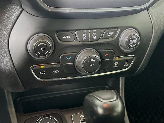 used 2022 Jeep Cherokee car, priced at $19,200