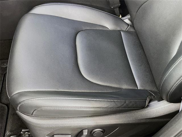 used 2025 Kia Sportage car, priced at $27,000