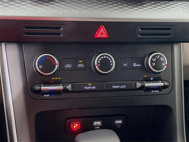 used 2024 Kia Carnival car, priced at $29,900