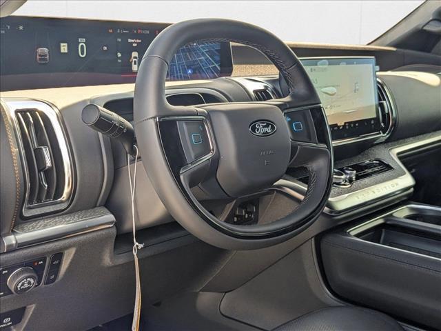 new 2025 Ford Expedition car, priced at $78,179