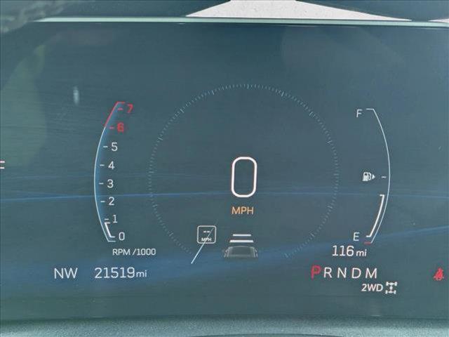used 2024 Cadillac XT4 car, priced at $36,059