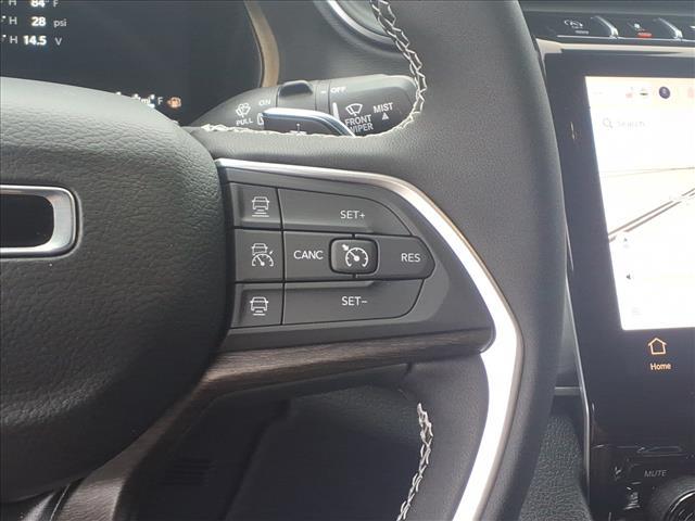 new 2025 Jeep Grand Cherokee car, priced at $39,903