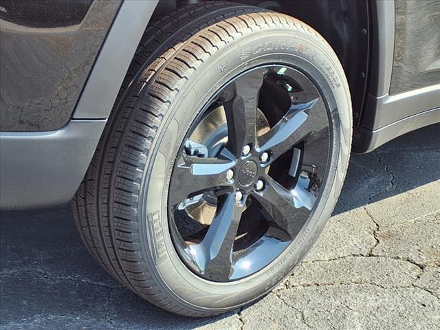 new 2025 Jeep Grand Cherokee car, priced at $36,395