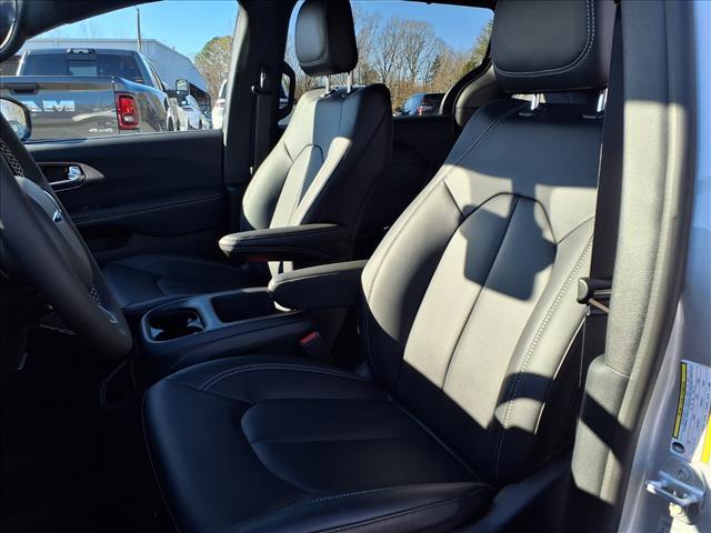 new 2026 Chrysler Pacifica car, priced at $42,945