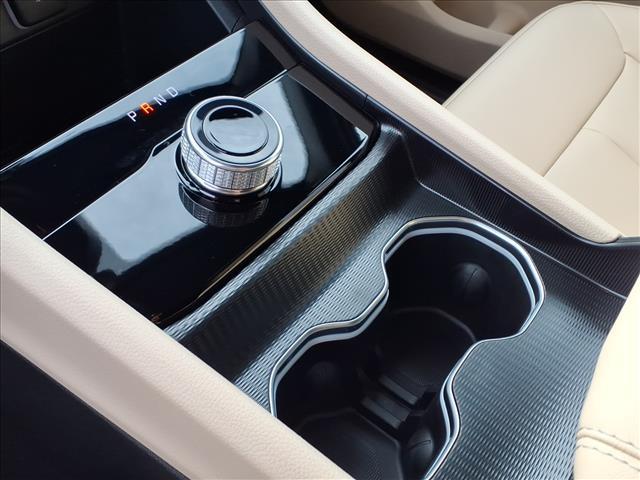 new 2025 Jeep Grand Cherokee car, priced at $33,118