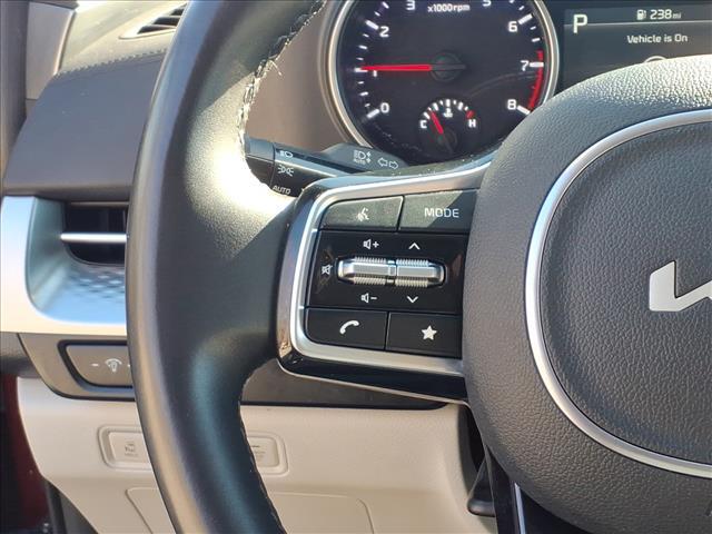 used 2024 Kia Carnival car, priced at $29,375