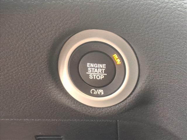 new 2026 Chrysler Pacifica car, priced at $38,895