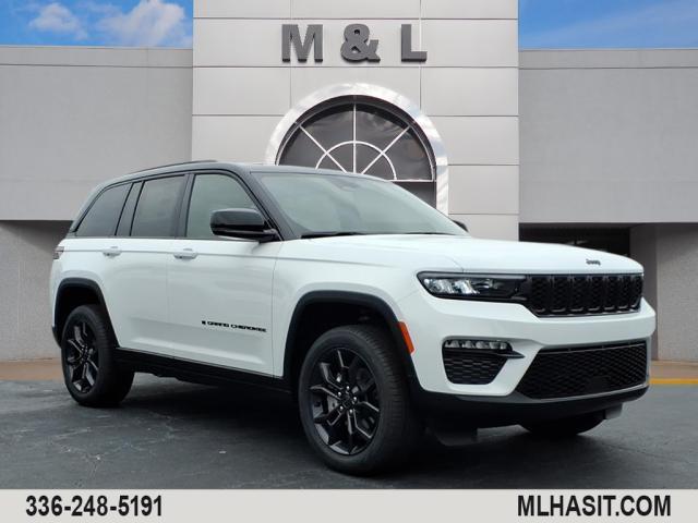 new 2025 Jeep Grand Cherokee car, priced at $41,589
