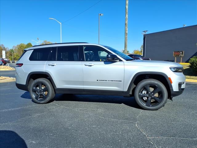 new 2025 Jeep Grand Cherokee L car, priced at $46,983
