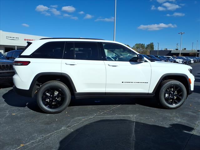 new 2025 Jeep Grand Cherokee car, priced at $41,959
