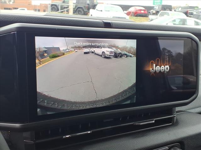 new 2025 Jeep Wrangler car, priced at $41,102