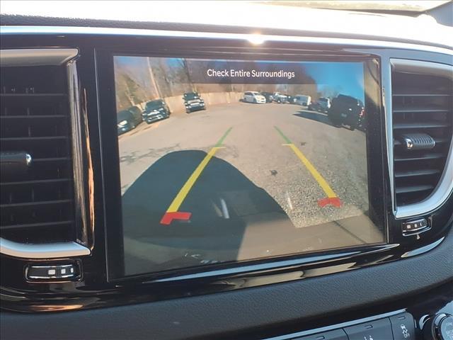 used 2025 Chrysler Pacifica car, priced at $29,575