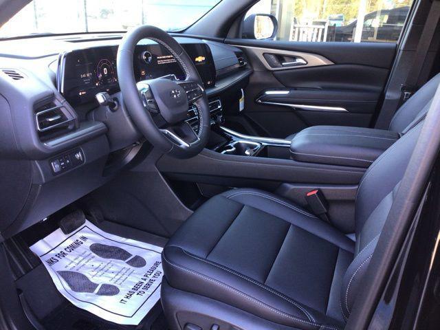 new 2026 Chevrolet Traverse car, priced at $42,180