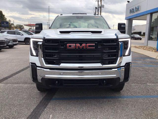 new 2026 GMC Sierra 3500 car, priced at $65,747