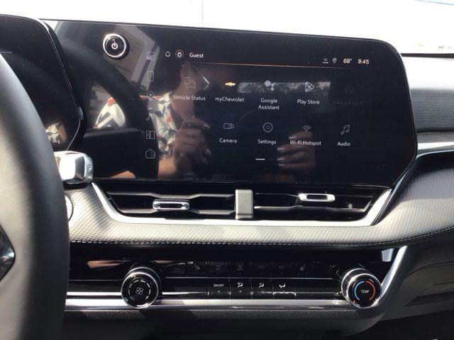 new 2026 Chevrolet Equinox car, priced at $30,490