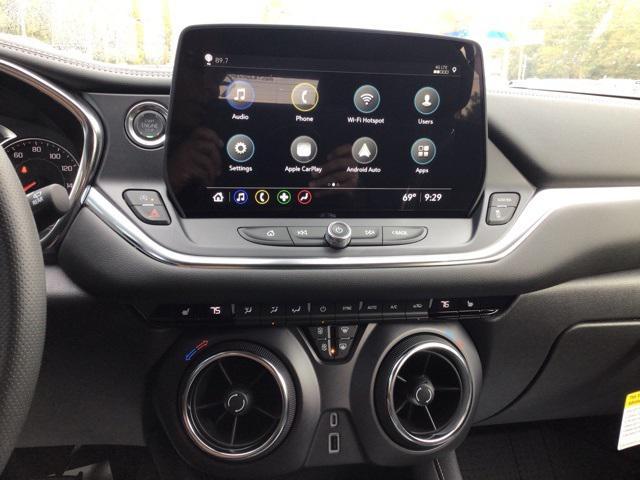 new 2026 Chevrolet Blazer car, priced at $33,780