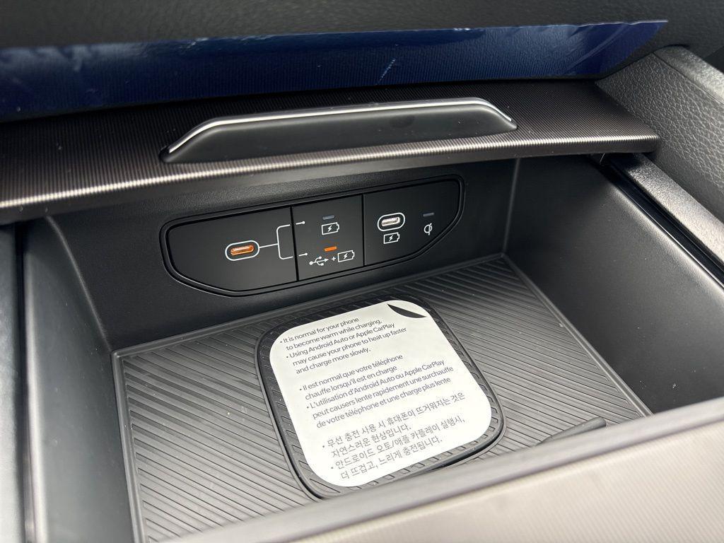 new 2026 Kia Sportage Hybrid car, priced at $38,277