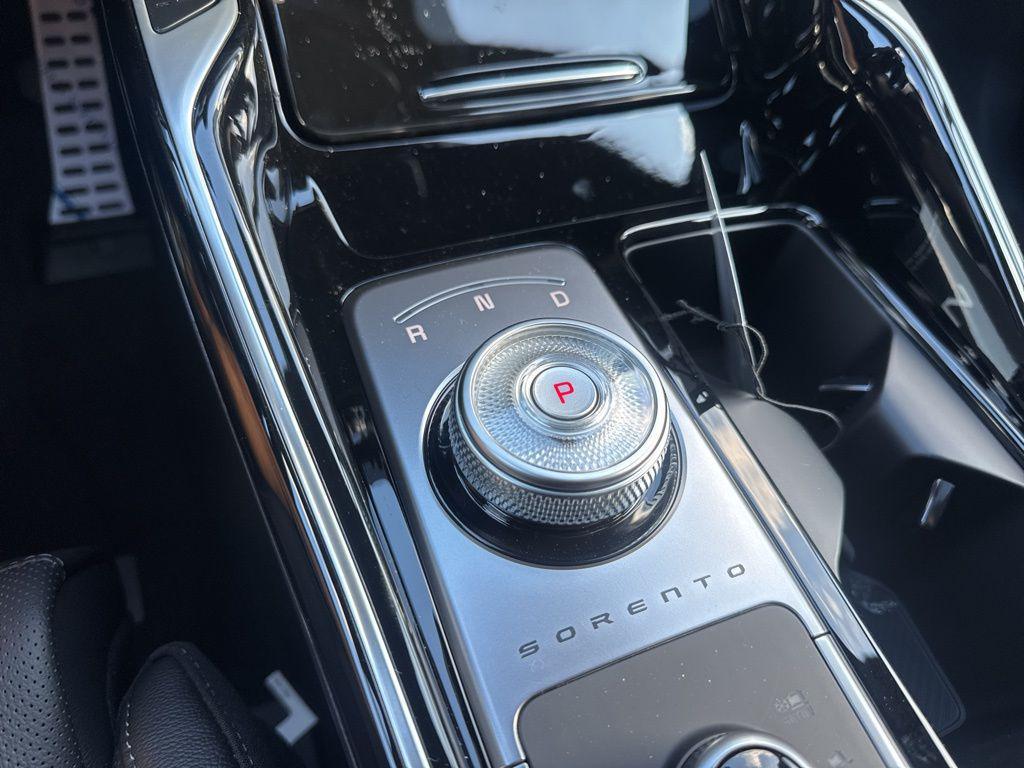 new 2026 Kia Sorento Hybrid car, priced at $44,191