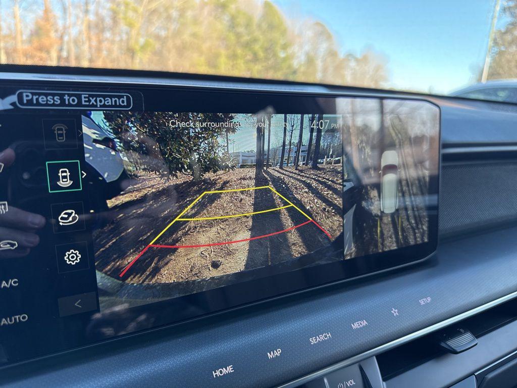 new 2026 Kia EV9 car, priced at $61,466