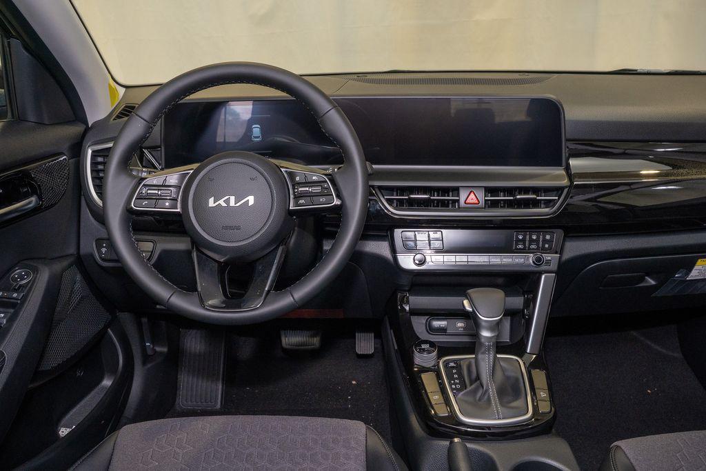 new 2026 Kia Seltos car, priced at $25,068