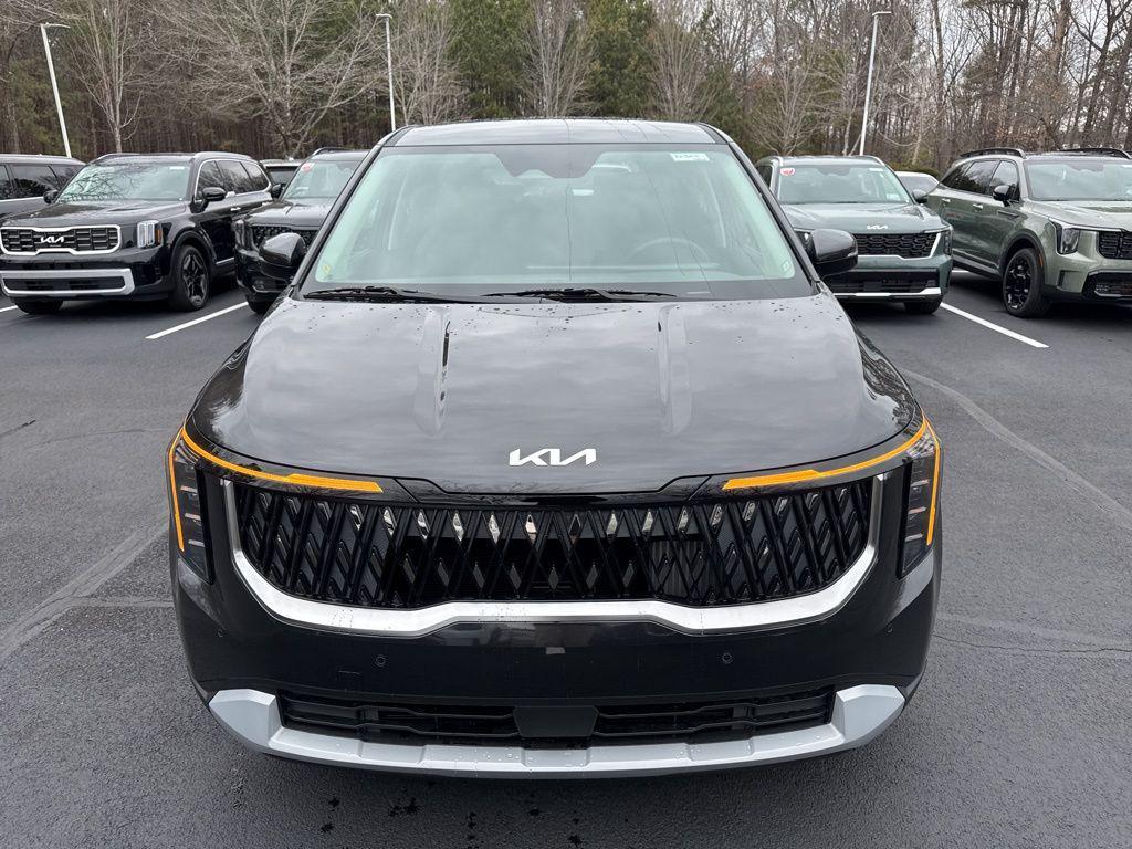 new 2026 Kia Carnival Hybrid car, priced at $40,016