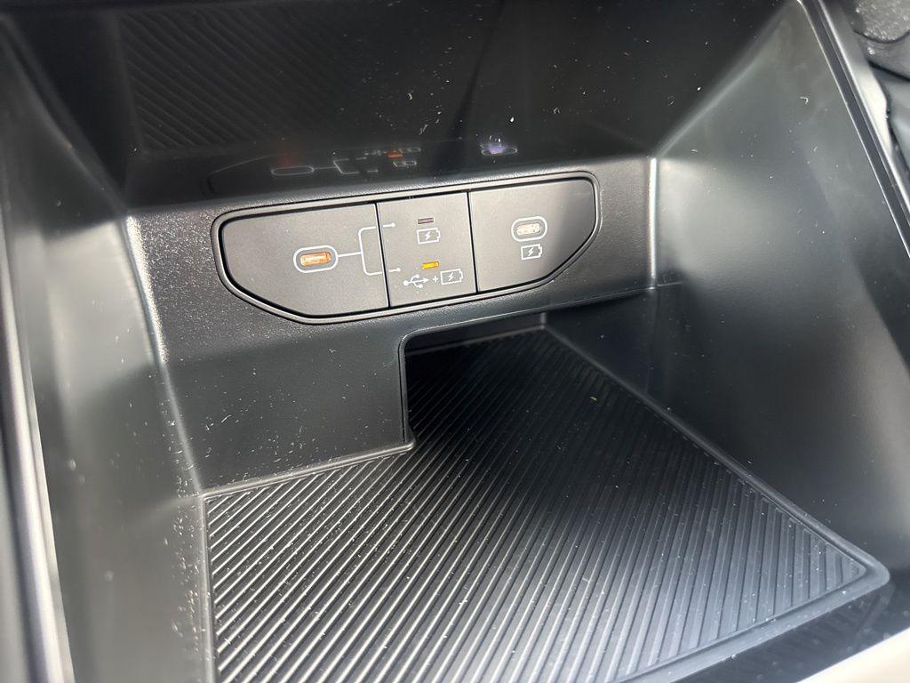 new 2026 Kia Sorento car, priced at $30,567