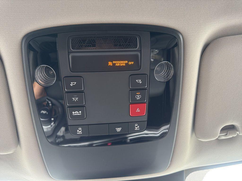 new 2026 Kia Carnival car, priced at $38,930