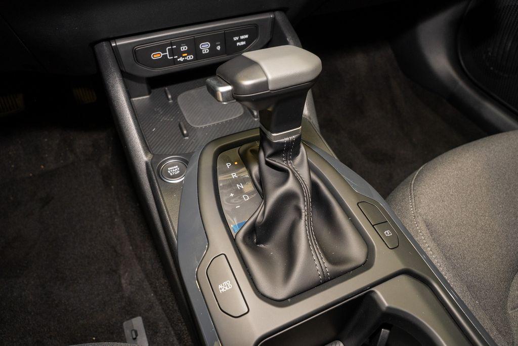 new 2025 Kia K4 car, priced at $23,357