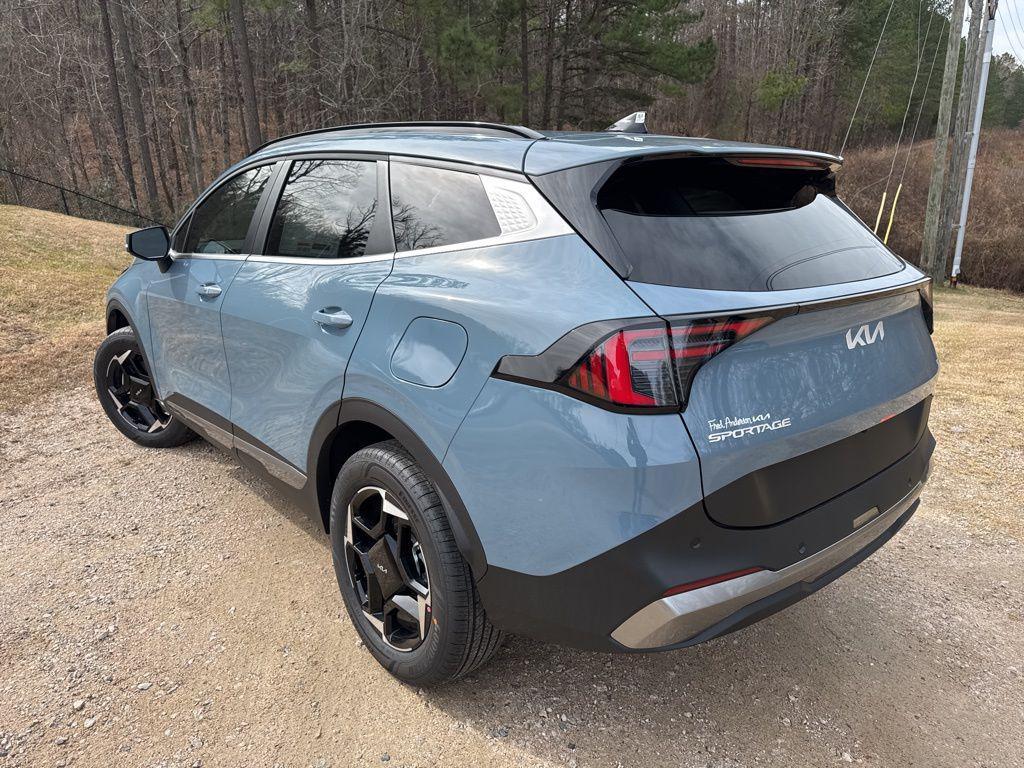 new 2026 Kia Sportage Hybrid car, priced at $32,772