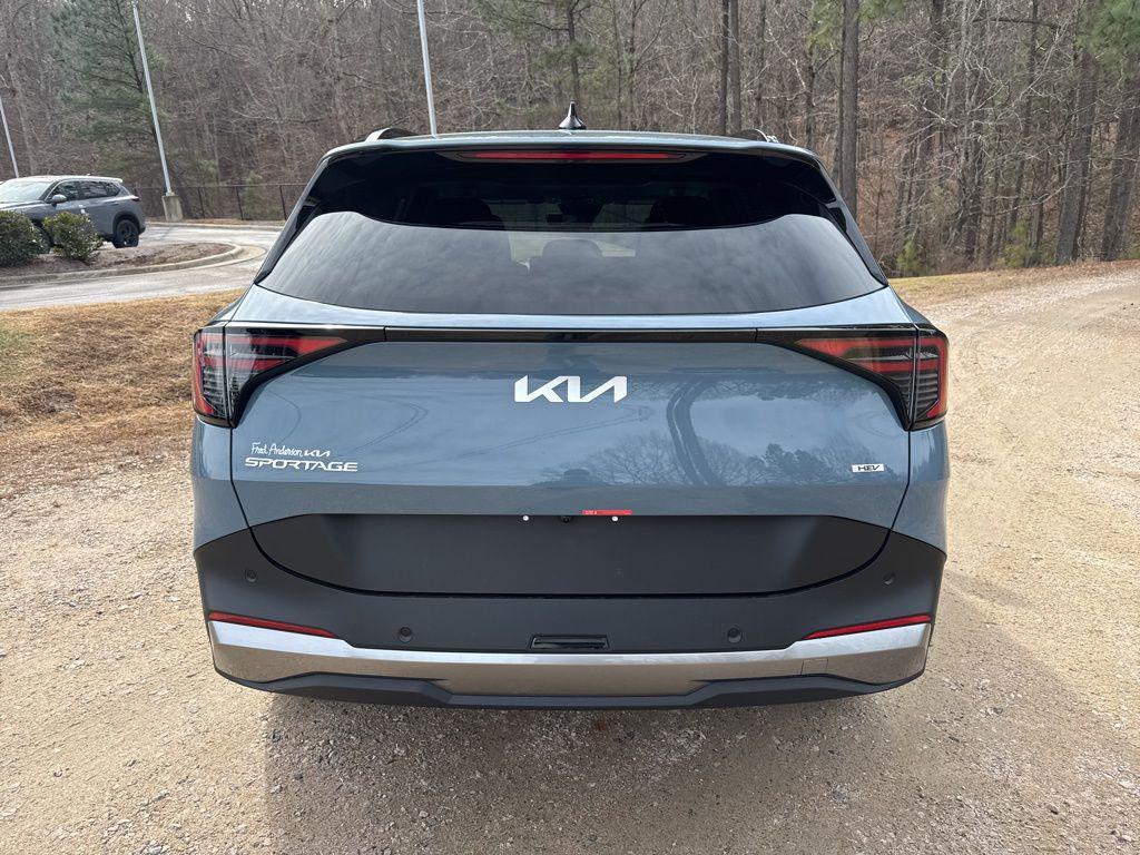 new 2026 Kia Sportage Hybrid car, priced at $32,772