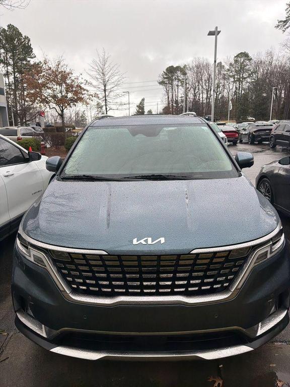 used 2024 Kia Carnival car, priced at $37,597