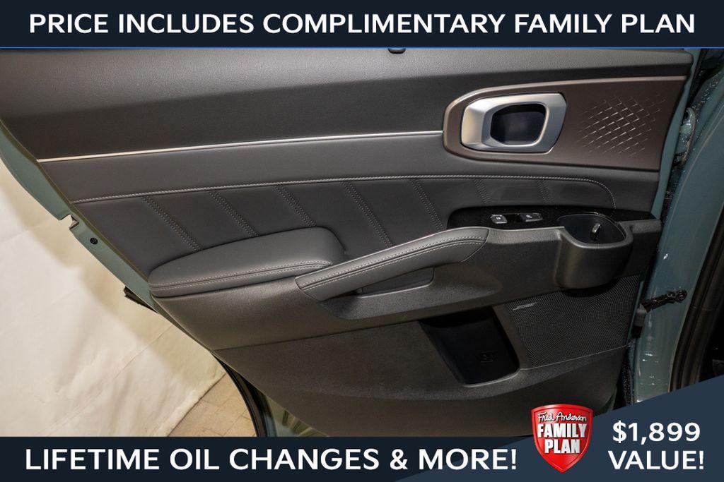 new 2026 Kia Sorento Hybrid car, priced at $46,903