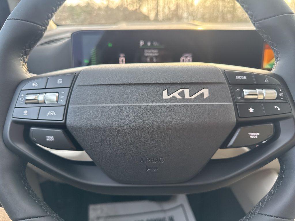 new 2026 Kia Sportage Hybrid car, priced at $32,274