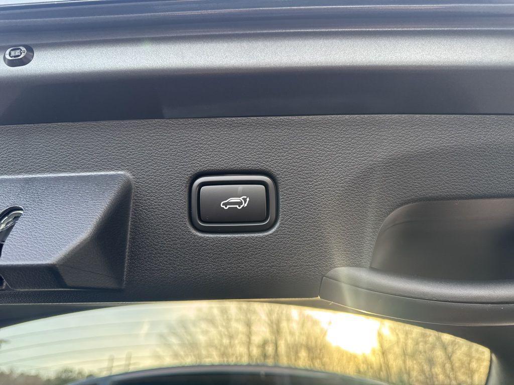 new 2026 Kia Sportage Hybrid car, priced at $32,274