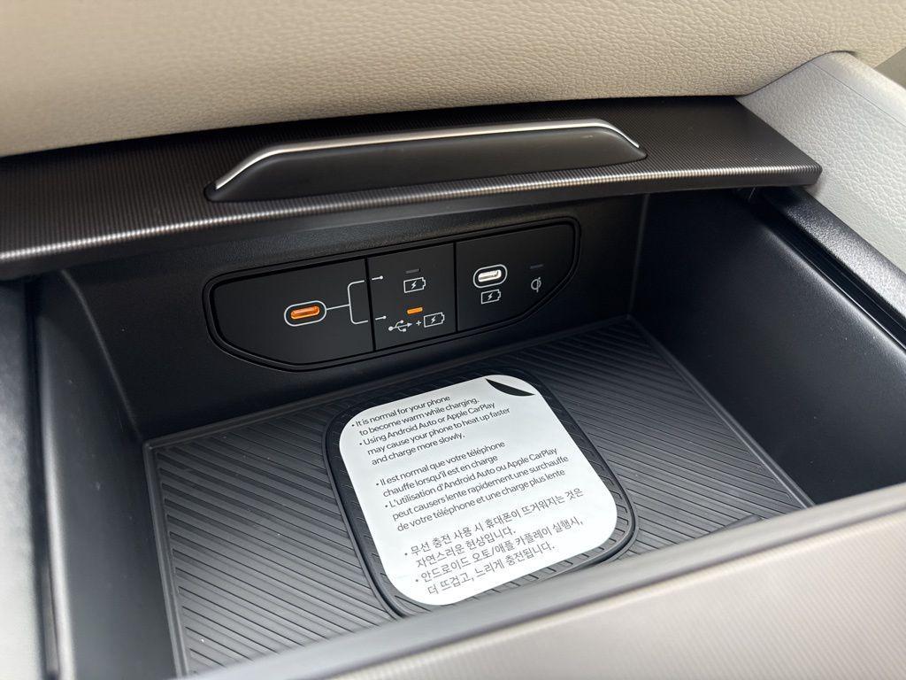 new 2026 Kia Sportage Hybrid car, priced at $32,274