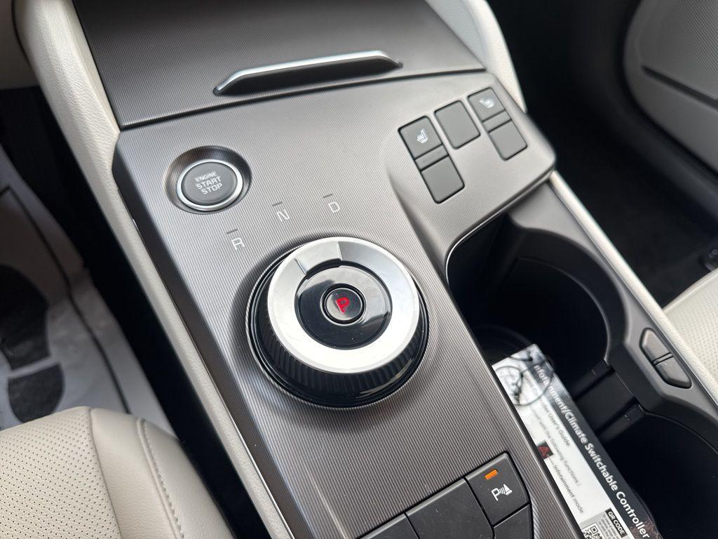 new 2026 Kia Sportage Hybrid car, priced at $32,274