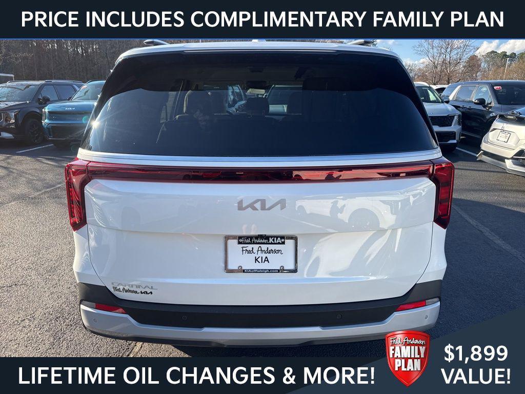 new 2026 Kia Carnival car, priced at $42,068