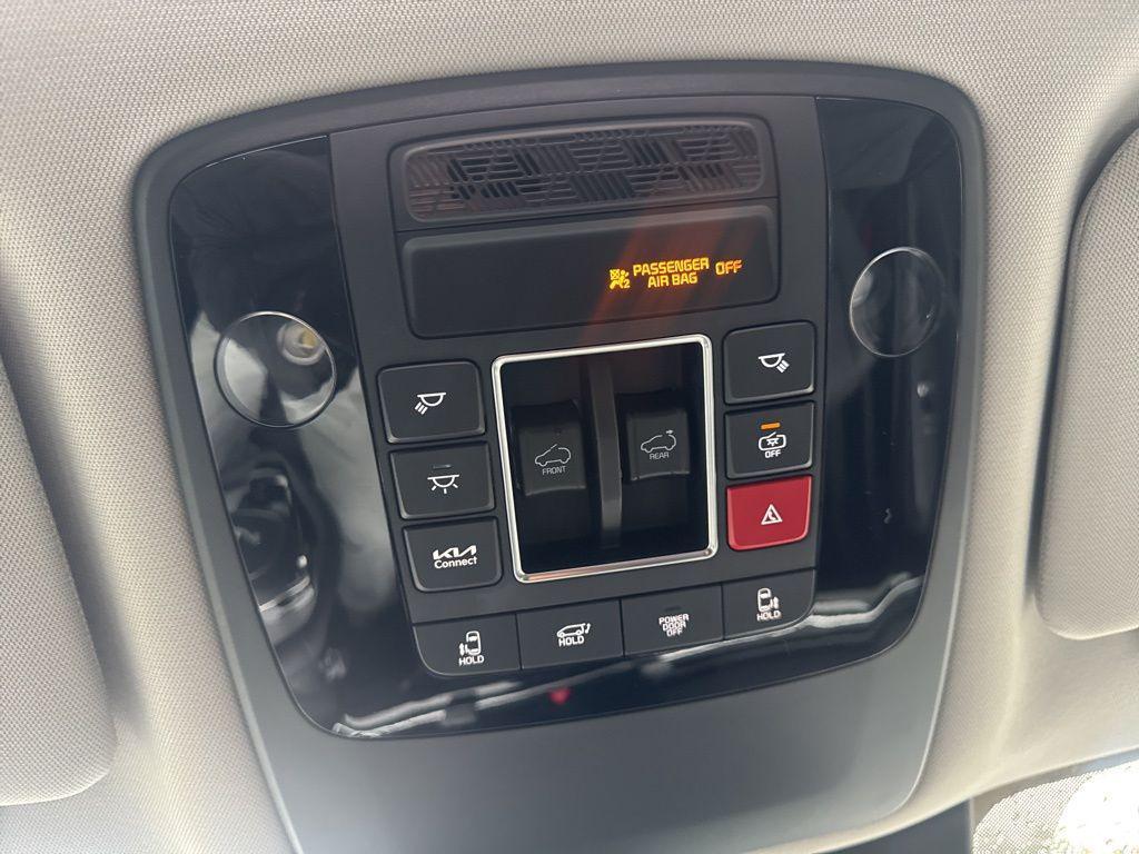 new 2026 Kia Carnival Hybrid car, priced at $51,429